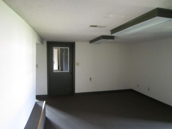 5135 S Campbell Ave, Springfield, MO 65810